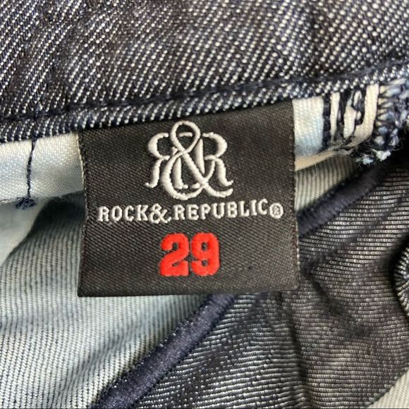 Rock & Republic Sienna Straight Leg  size 29 x 35 1/2 mid rise pocket detail EUC - Picture 4 of 11